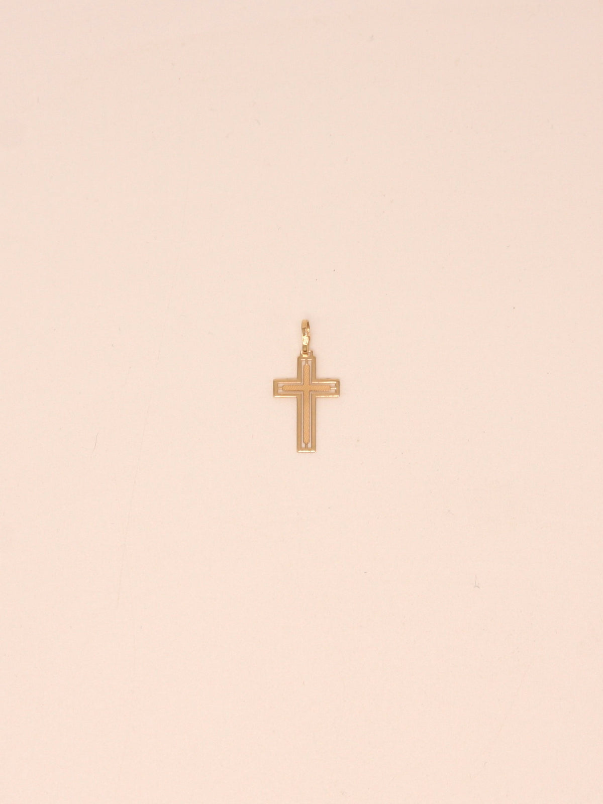 19Kt Solid Gold Cross Pendant