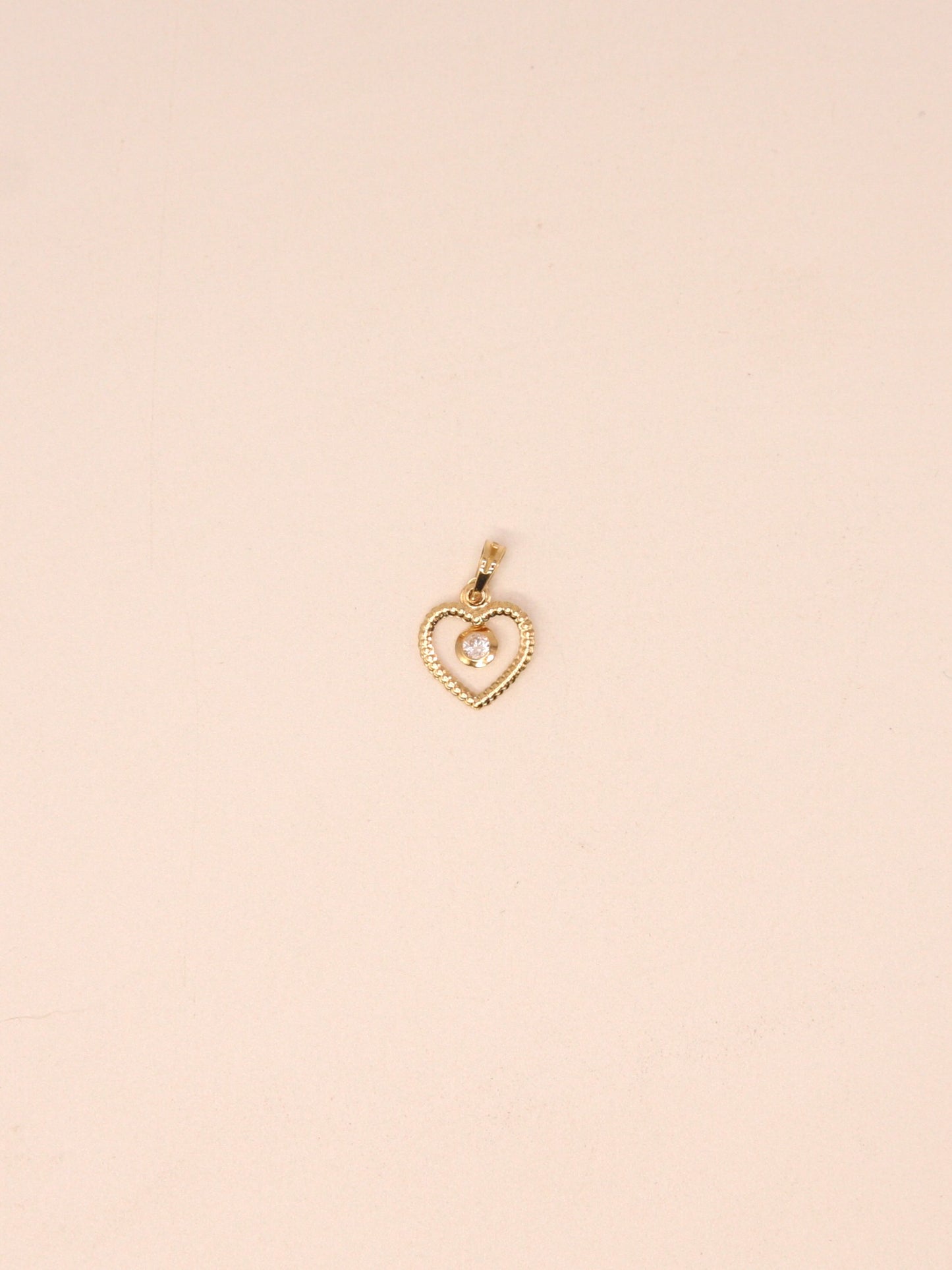 19.2Kt Gold Heart Pendant