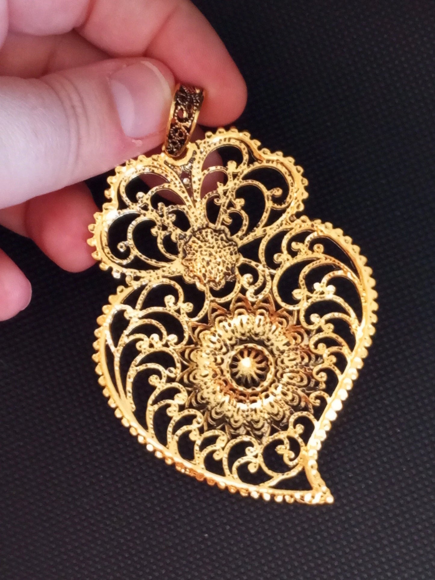 Portuguese Traditional Filigree Heart of Viana Pendant in Silver Metal Gold Handmade ZAMAK