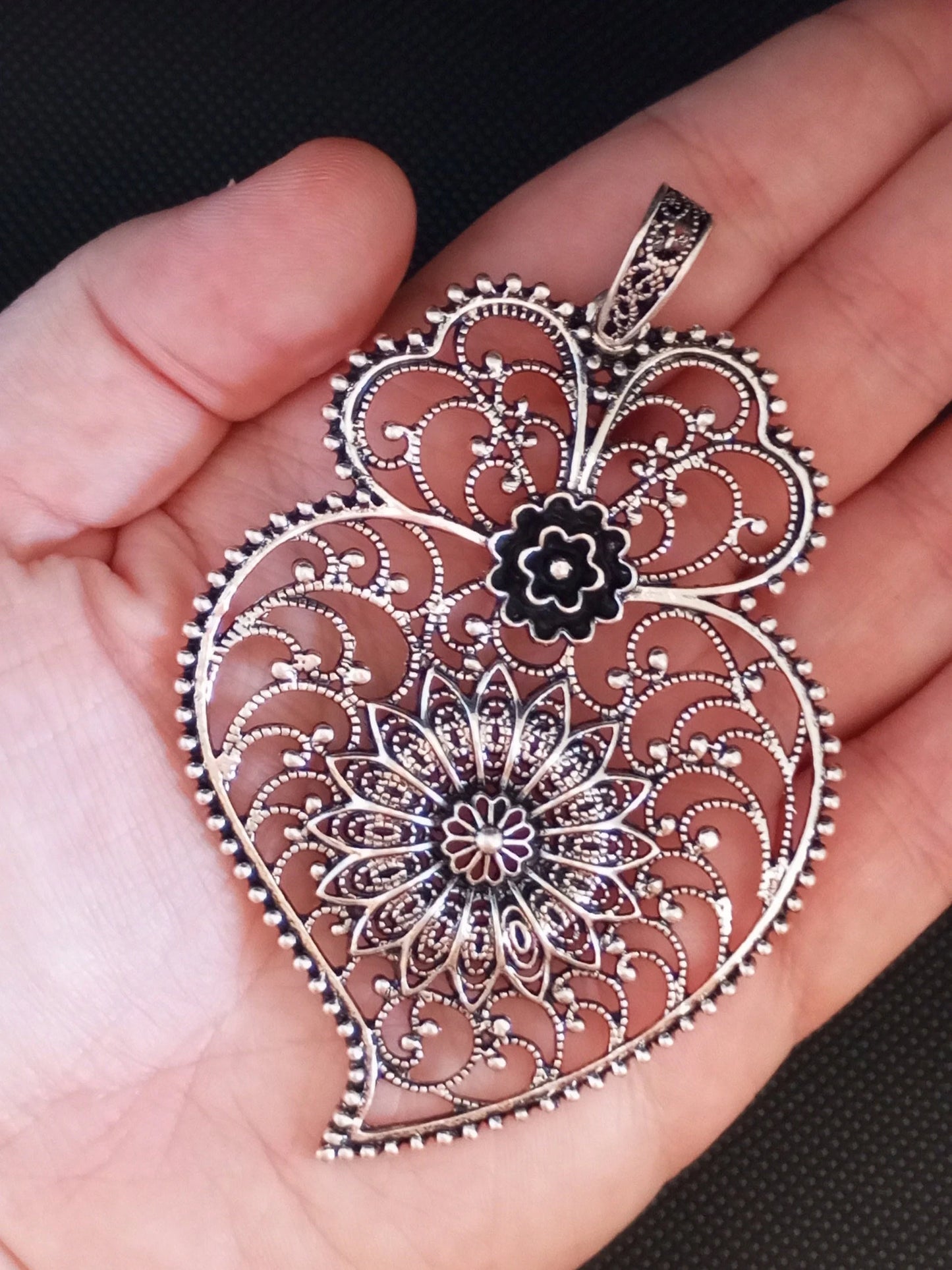 Portuguese Traditional Filigree Heart of Viana Pendant in Silver Metal Gold Handmade ZAMAK