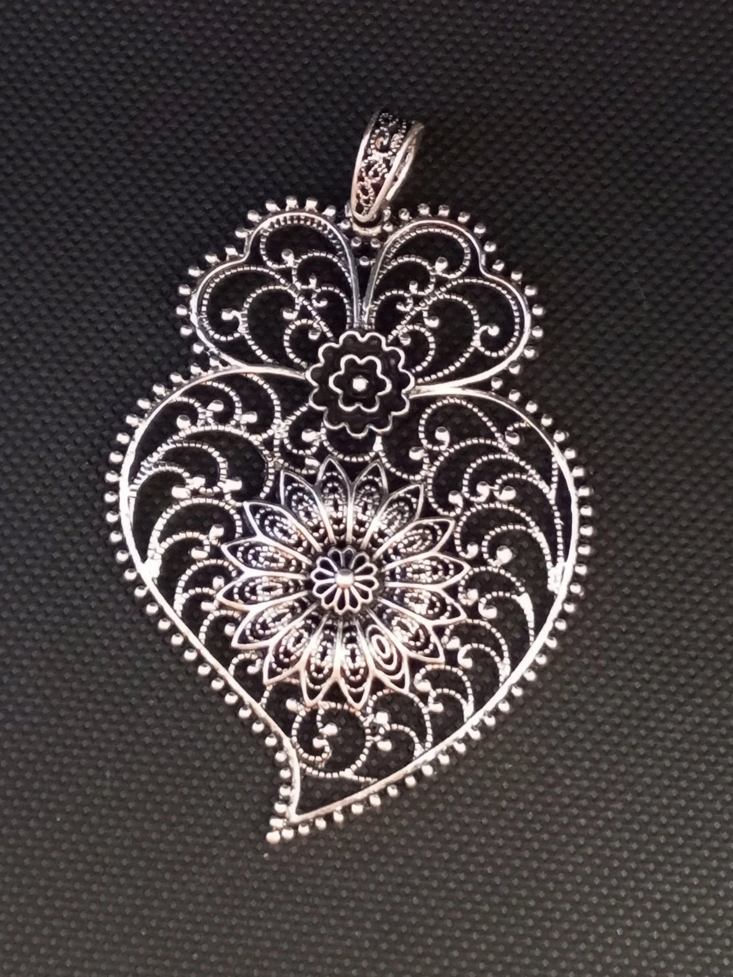 Portuguese Traditional Filigree Heart of Viana Pendant in Silver Metal Gold Handmade ZAMAK