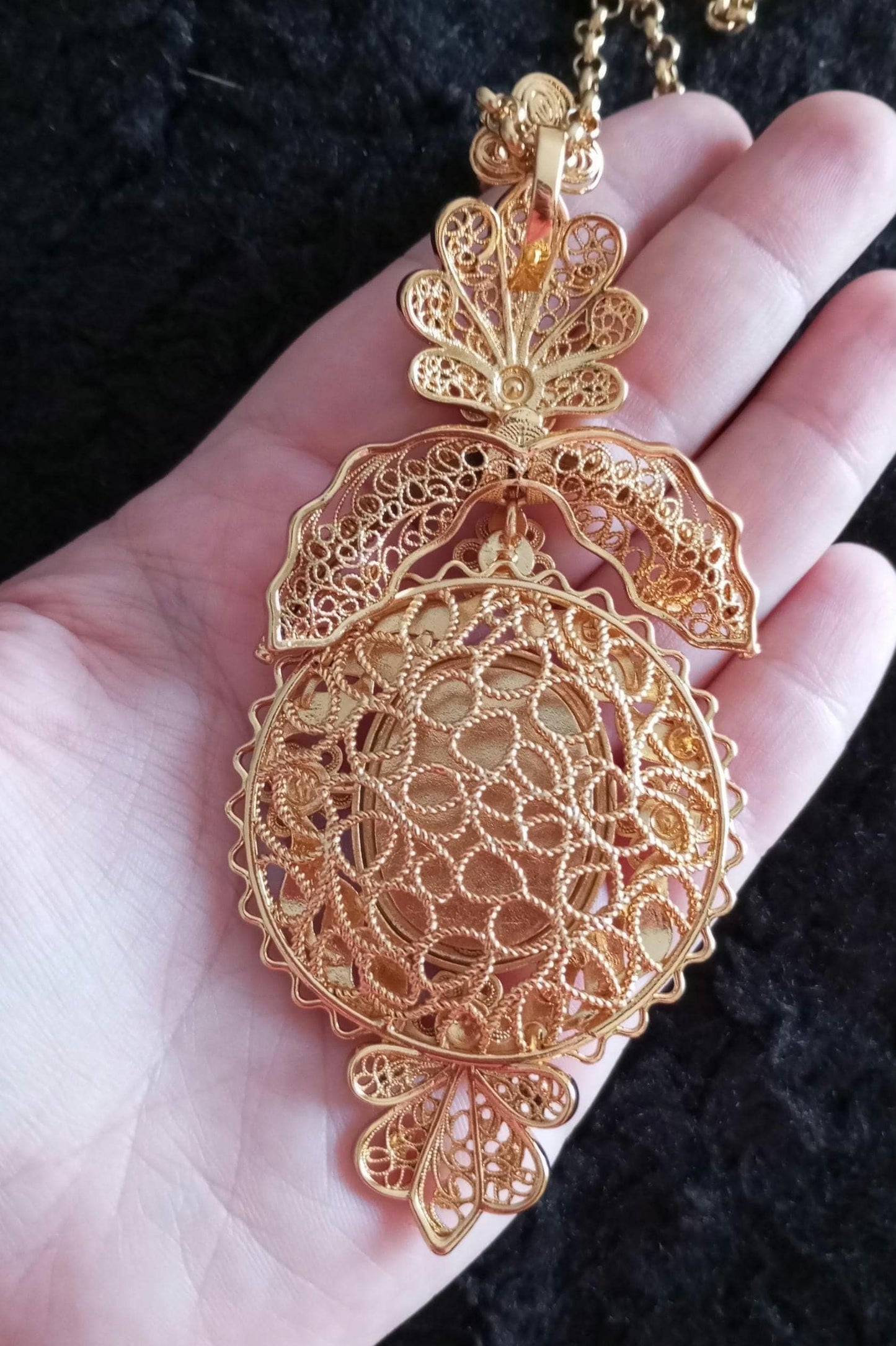 24Kts Gold Filled Filigree Pendant Religious Reliquary Maxi Size