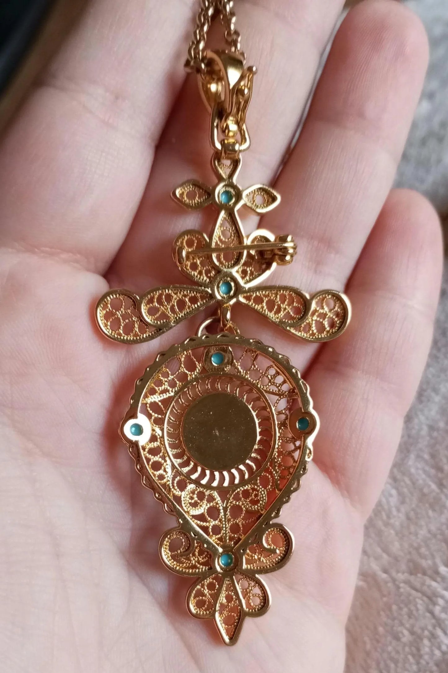 24Kt Filigree Pendant Religious Reliquary Brooch Maxi Size Gold filled