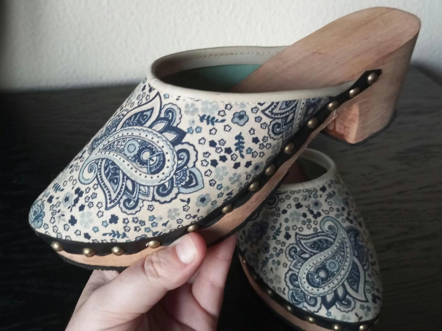 Portuguese Folclore Clogs Wood Blue Tradicional Minho Shawl & FREE Tote Bag