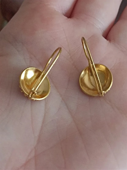 Beautiful 925 Sterling Silver Gold-Vermeil Filigree Caramujo Hook Earrings with Handpainted Enamel Floral Pattern