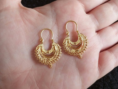 Beautiful Portuguese Filigree Earrings in Gold-Vermeil Sterling Silver , Vintage "Arrecadas" Style