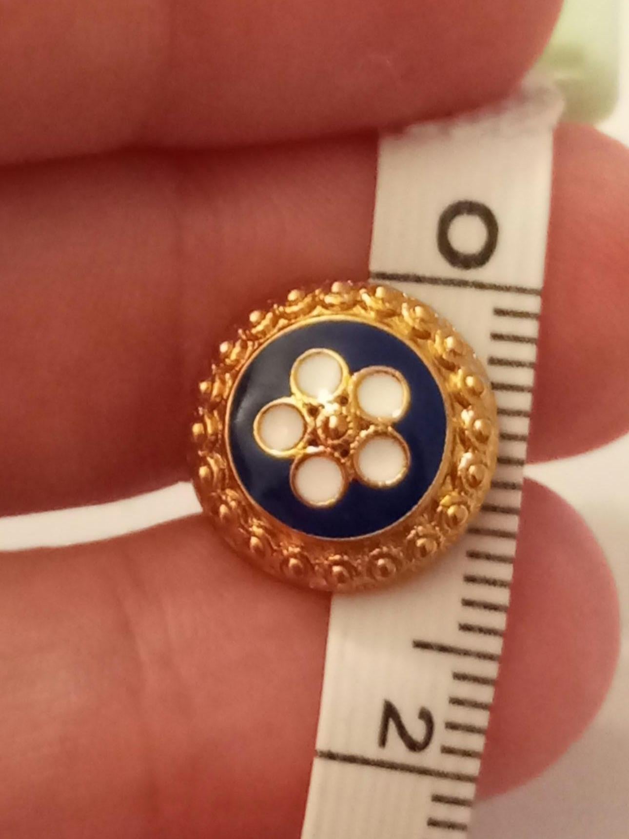 Brinco de Filigrana Portuguesa em Aço Inoxidável com Acabamento Dourado, Estilo Caramujo