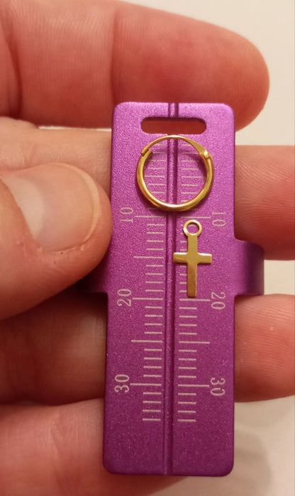 Brincos de ouro verdadeiro 18K, cruz, unisexe, pequenos, amarelo, ouro 750, crucifixo, joias religiosas, presente de ouro, joias cristãs, homens, tachas