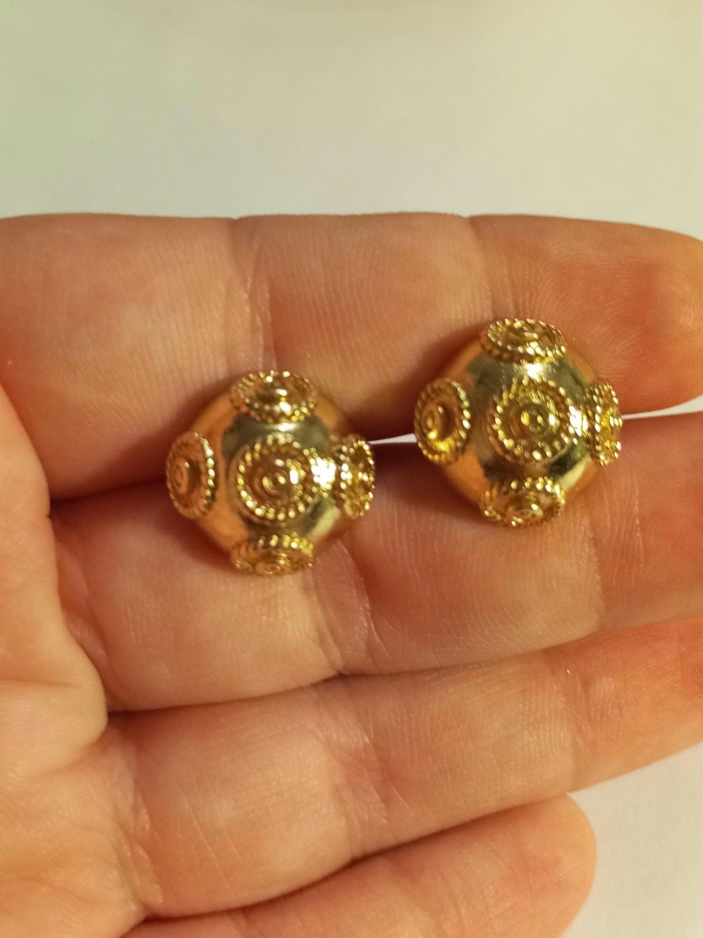 Filigree Earrings 24 Carats Goldfilled Half Bead of Viana Portuguese Stud Gilded Stainless Steel Jewellery