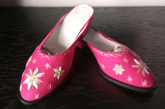 Portuguese Folclore Clogs Red Suede Hand Embroidery  Handmade  Woman Clog 35 & FREE Tote Bag