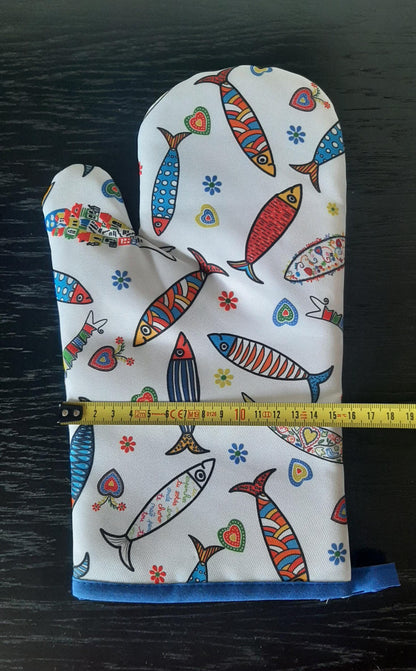 Portuguese Sardine Oven Mitt and Pot Holder Set, Souvenir Portugal