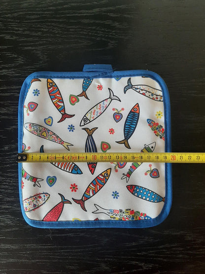 Portuguese Sardine Oven Mitt and Pot Holder Set, Souvenir Portugal