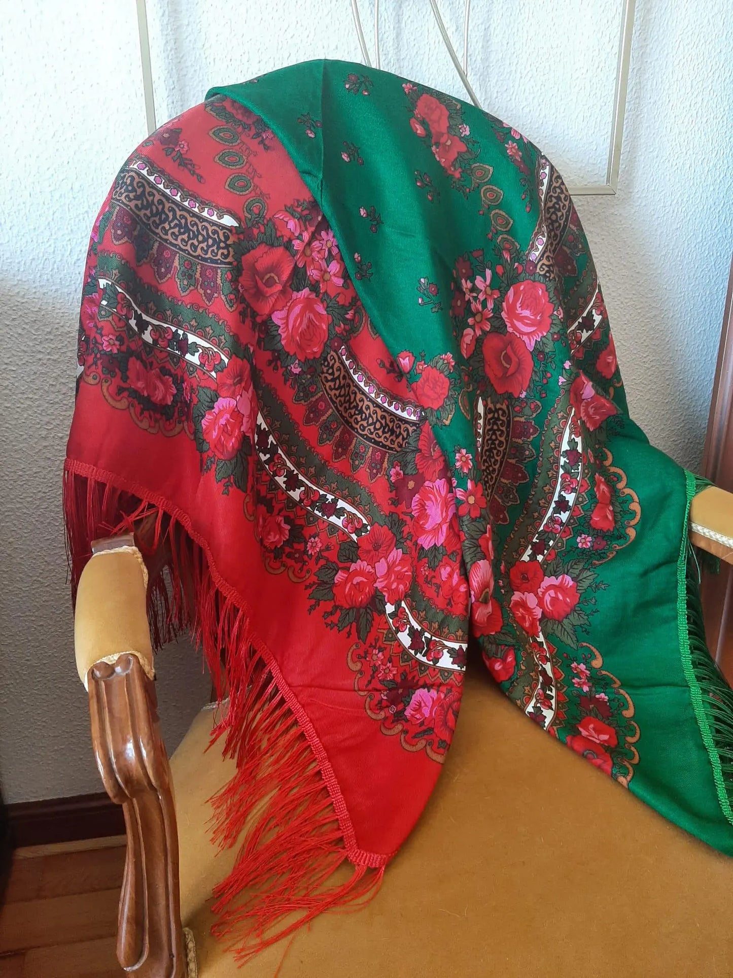 Portuguese Folclore Scarf, Red Tradicional Minho Shawl, Regional Folklore Clothes