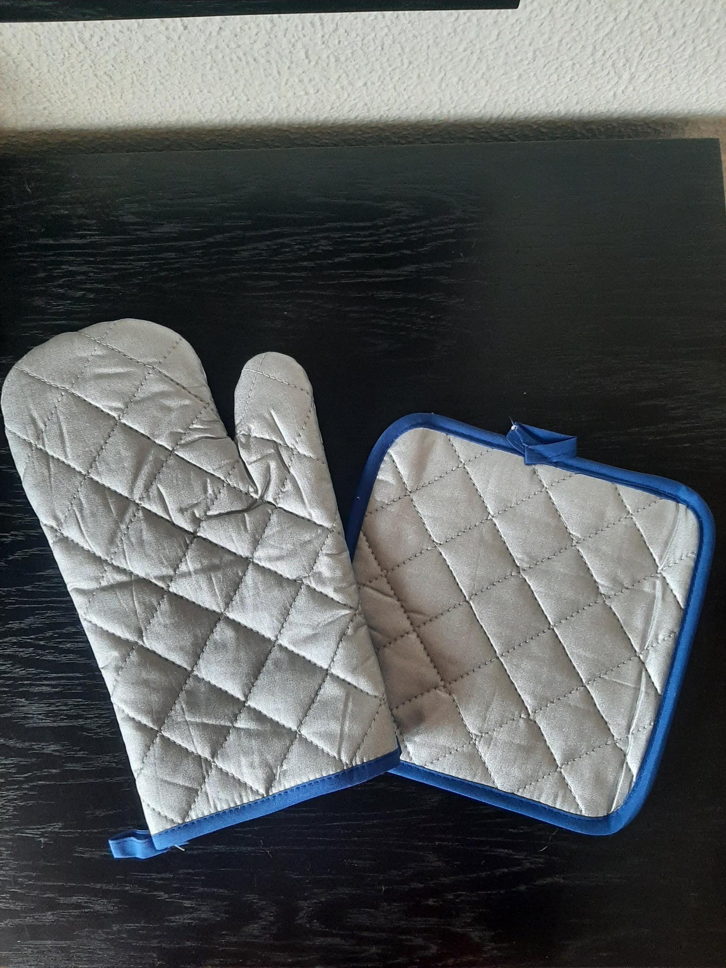 Portuguese Sardine Oven Mitt and Pot Holder Set, Souvenir Portugal