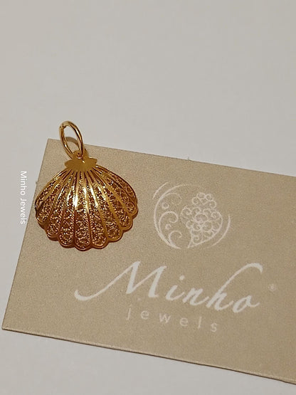 Portuguese Filigree Santiago de Compostella Shell Gold-Vermeil Pendant