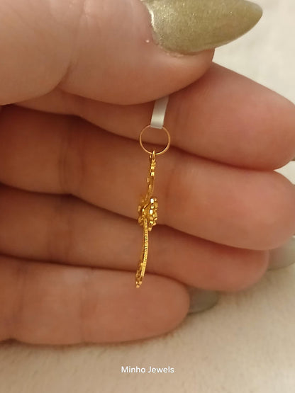 19Kt Gold Certified Filigree Handmade Cross Pendant