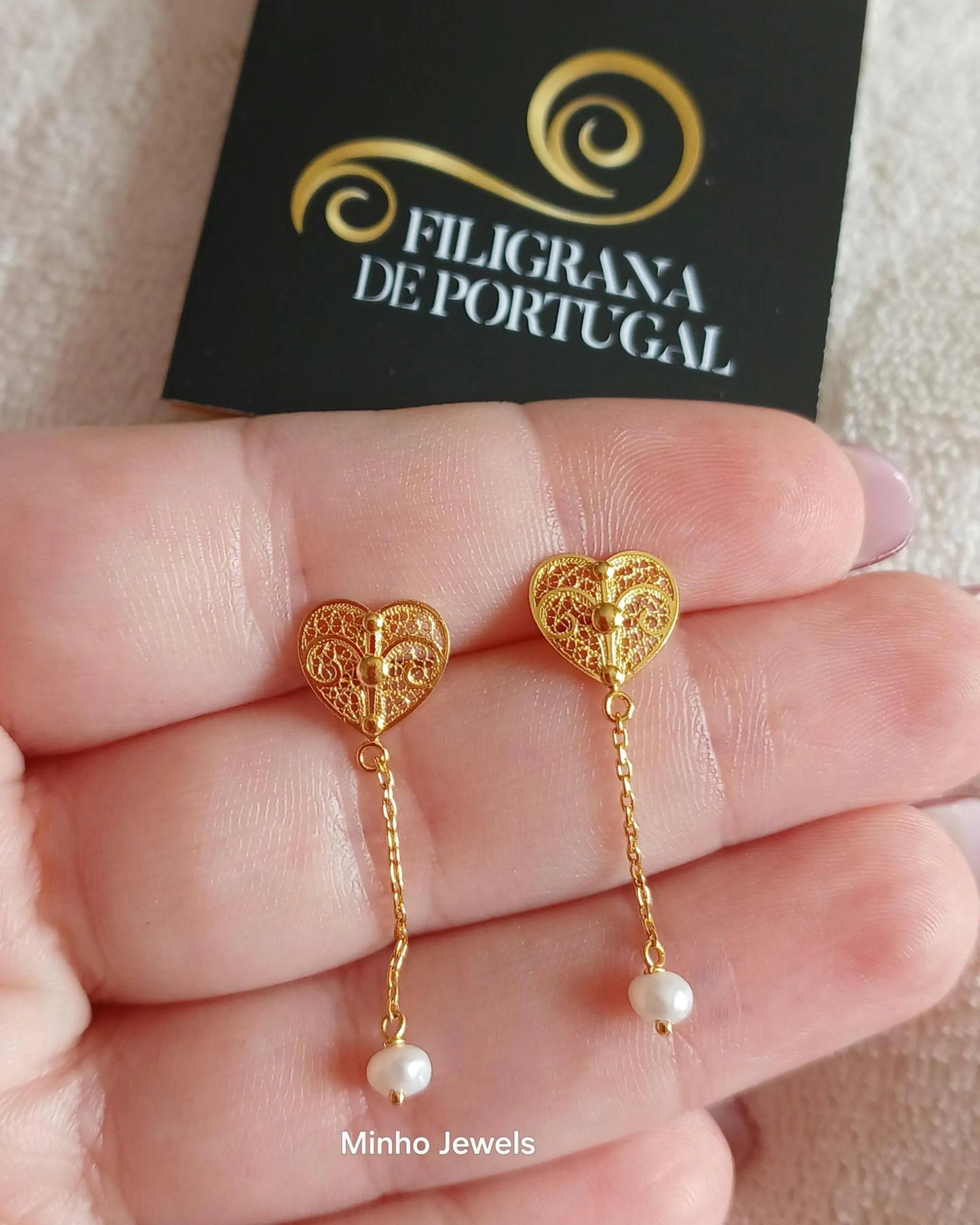 19Kt Gold Portuguese Handmade Filigree Heart Stud Earrings with Dangling Pearl