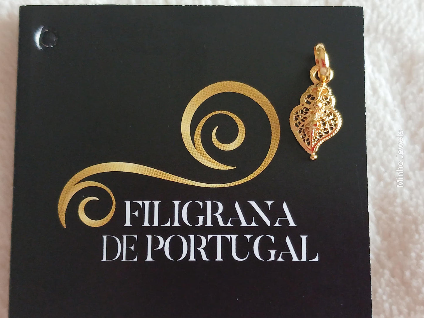 19Kt Gold Mini Heart of Viana Certified Handmade Filigree Pendant