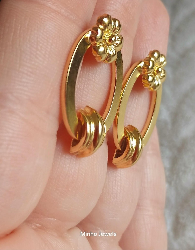 Vintage Goldplated Silver Barroque Stud Earrings, Antique Style Oval Earring