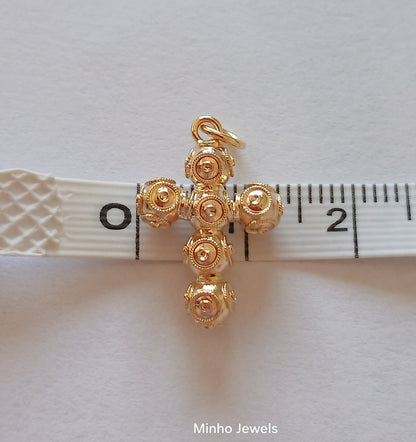 19Kt Gold Filigree Beads of Viana Cross Pendant