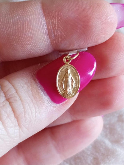 19Kt Solid Gold Virgin Mary Pendant, Miraculous Medallion