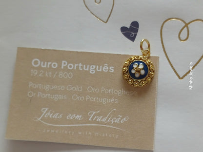 19Kt Solid Gold Caramujo Pendant