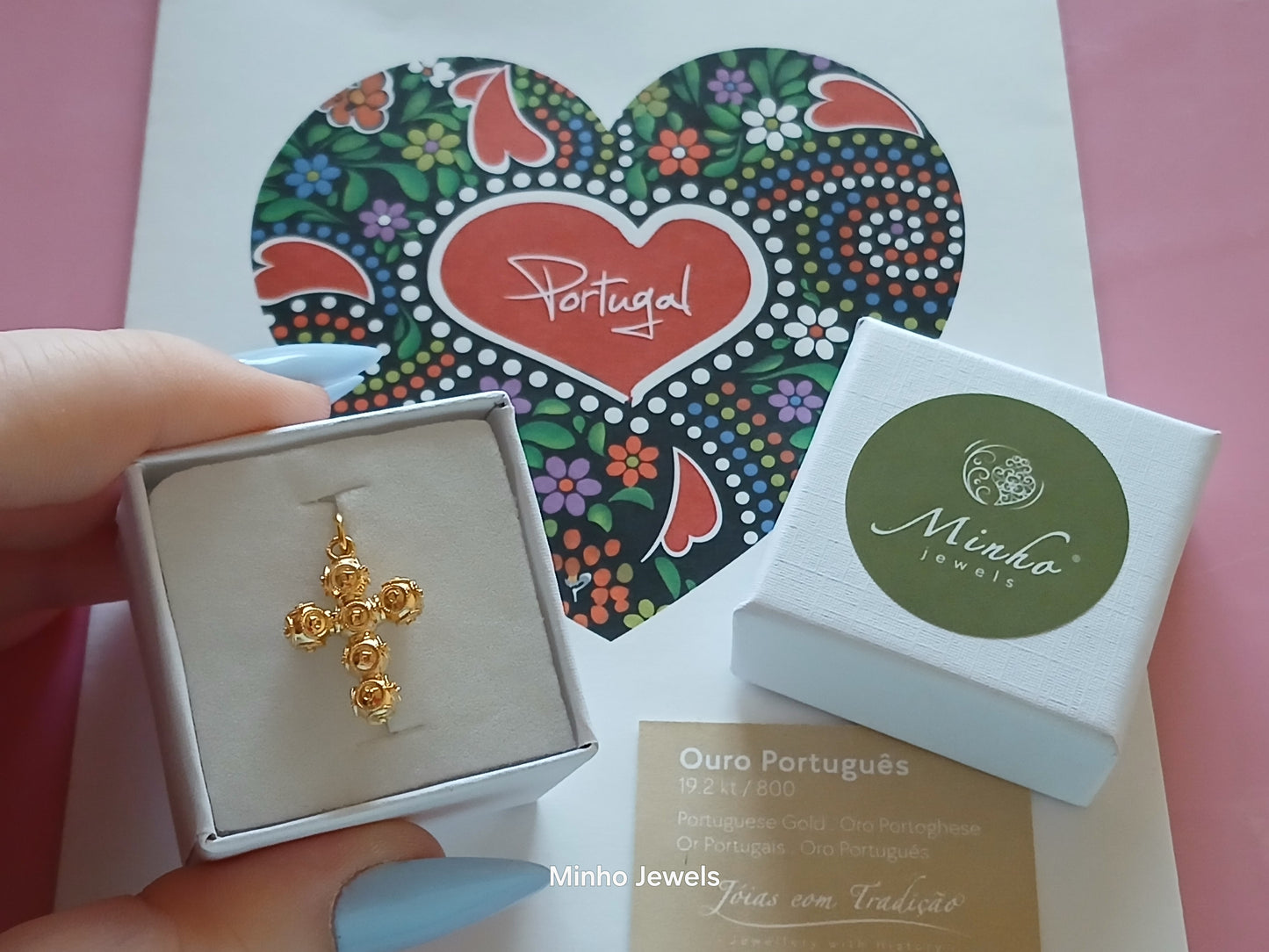 19Kt Gold Filigree Beads of Viana Cross Pendant