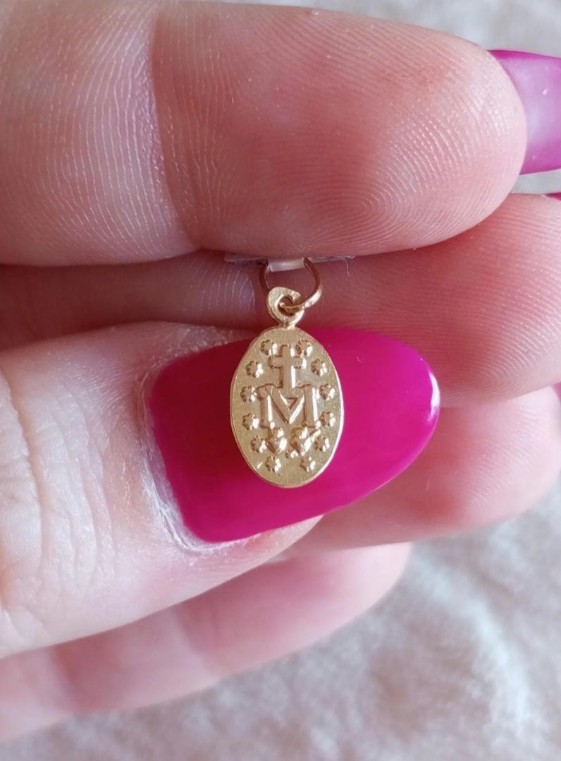 19Kt Solid Gold Virgin Mary Pendant, Miraculous Medallion